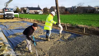 Wylewanie podwórka betonem etap drugi, tym razem profesjonalnie