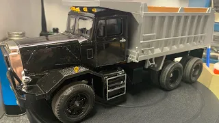 How to build a model car kit Autocar DC-9964B dump truck edition