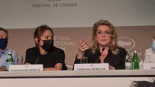 Catherine Deneuve i Emmanuelle Bercot w Cannes 2021 |  Kino Rialto | Art House | Jeżyce