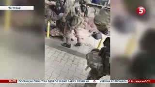 Вбивство поліцейської у Чернівцях: зловмисник помер