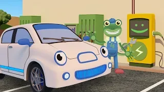 Evie the Electric Car Visits Gecko's Garage | Cars For Kids