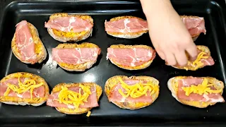 Chiabata bread with grilled bacon and cheese