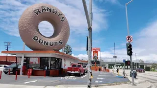 The Original Randy’s Donuts in Inglewood - Southern California Take Out Food Review / Bakers Dozen