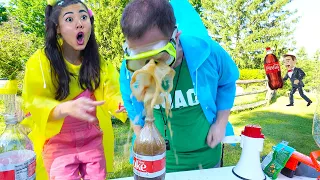 Experiment Coke and Mentos at Ellie Summer Camp | DIY Science at Home #withme