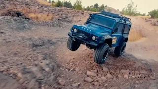 RC Car : TRAXXAS TRX4 Defender Off-Road Bash! (3S LiPo)