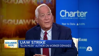 Walter Isaacson: The UAW strike is about legacy automakers figuring out the transition to EVs