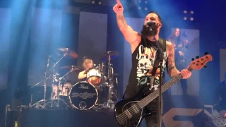 Skillet - Seth guitar solo + VICTORIOUS Wild Adventures 2019