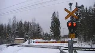 Finnish freight train 2736 passed Punasvaara level crossing