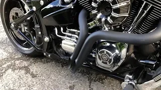 EXHAUST SOUND OF HARLEY DAVIDSON BREAKOUT (PART 4)