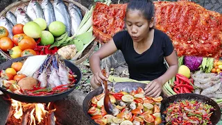 Yummy! Lobster curry Fish lemon steam, Shrimp spicy Pork ribs grilled - Survival cooking in forest