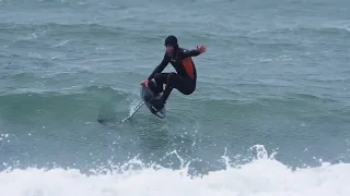 Foil surfing in Cornwall with Tom Earl January 2022