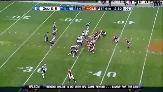 Browns RB Peyton Hillis goes for 184 yards rushing and 2 touchdowns versus the Patriots in 2010