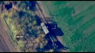 БПЛА-камикадзе "Ланцет" поражение им американской гаубицы М777 ВСУ