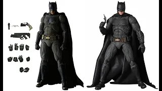 Распаковка и обзор Batman из Лиги справедливости фирмы MafexUnboxing