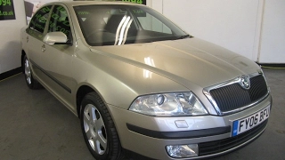 Skoda Octavia 1.9 TDI PD Elegance 5dr - Local Motors Doncaster