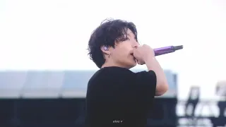 BTS (방탄소년단) 'Make It Right' [Live Video] Speak Yourself Osaka