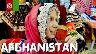 Afghanistans Traditional womans clothes