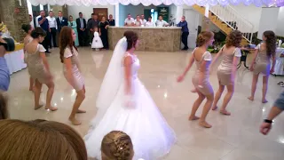 Evelin és Gyula koszorúslány tánc 2015.11.03 best bridesdance 2015