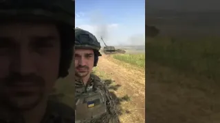 Ukrainian PzH-2000 self-propelled howitzer firing