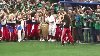 Ronaldinho doing the Kalinka with Aida Garifullina ( FIFA World cup 2018 )