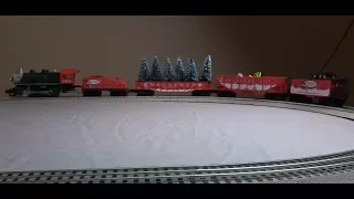 Review & Giveaway: Lionel Christmas Express O Gauge Set!