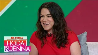 Abbi Jacobson Talks Modern Twist On ‘A League Of Their Own’