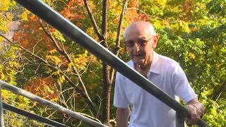 Hamilton man, 98, to take on CN Tower Climb for the 3rd time