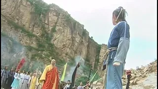 Kung Fu Movie! The youth harbors hidden strength, even Shaolin monks are no match for him!