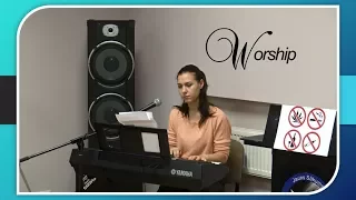 Debesis ir tuvu klāt | HD Worship (Laura Balabane)