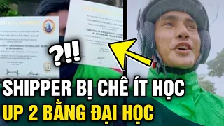 Bị chê 'ÍT HỌC NÊN CỰC NHỌC' shipper đưa ra '2 BẰNG CỬ NHÂN' khiến thanh niên câm nín | Tin 3 Phút