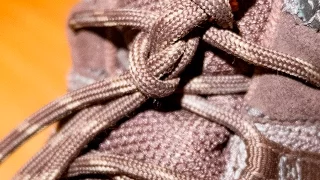 Как завязать круглые шнурки (чтобы не развязывались)