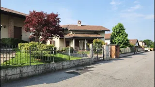 BORGOLAVEZZARO - Villa singola in vendita