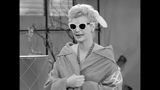 I Love Lucy | Lucy appears in Hedda Hopper's gossip column