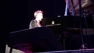 Rufus Wainwright - Hallelujah (Leonard Cohen) - Live @ The Grove (March 9, 2018)