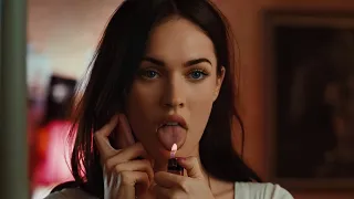 بنت بتتحول لمصاصة دماء وبتتغذى علي صحابها في المدرسة Jennifers Body