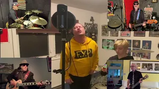Ray from Teenage Bottlerocket sings Face To Face - DISCONNECTED with Punk Rock Karaoke guys
