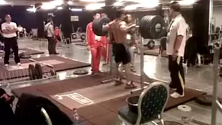 LU_Xiaojun_Front-Squat_230x2.3GP