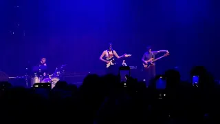 Lizzy McAlpine LIVE @ Kings Theatre NYC 2/24/22 | dodie's Build A Problem Tour