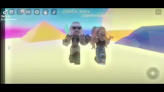 Me and my friend on roblox🖤