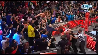 Riddle & Seth Rollins se atacan brutalmente Clash at the Castle - WWE Raw Español: 22/08/2022