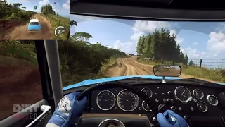 Dirt Rally 2.0 PS4 на геймпаде.