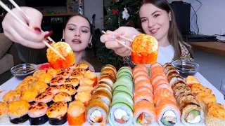 МУКБАНГ 100 роллов личные вопросы с сестрой Огромный сет лосось угорь Mukbang sushi salmon rolls