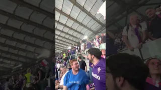 CRAZY ATMOSPHERE and LOUD chant by Fiorentina fans - Coppa Italia Final 2022/2023 #coppaitalia