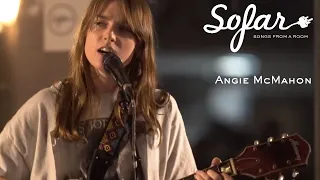 Angie McMahon - Pasta | Sofar London