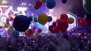Coldplay - Adventure of Lifetime (Wembley, London, 19th June 2016)