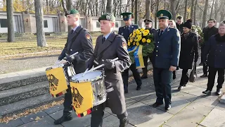 Gedenkfeier des Volksbundes zum Volkstrauertag am sowjetischen Ehrenmal in Berlin-Pankow