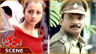 Aaru Movie || Police Chasing Trisha For Not Having Prescription || Surya, Trisha || Shalimarmovies