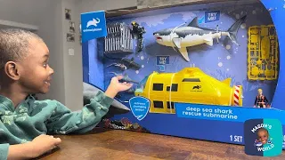 Deep Sea Shark Rescue Submarine - TOY REVIEW - Animal Planet - Great White Shark Playset