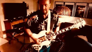 Micke Mojo Nilsson. Eric Clapton 60’s style guitar solo.