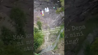 Fly drone atas Gunung Jerai nampak orang tengah solat atas puncak. Adakah ia kebetulan atau..... ❗